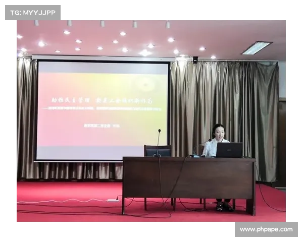法治天地的新时代探索:建设法治国家与社会治理现代化路径分析 法治天地的新时代探索:建设法治国家与社会治理现代化路径分析
